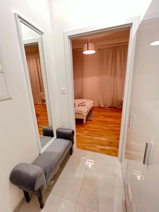 New Apartments Chain Florenc Praga Exterior foto